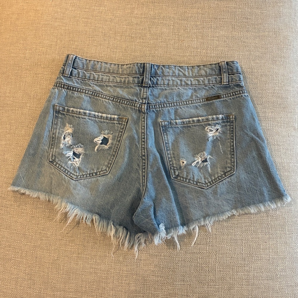 KanCan Distressed Denim Shorts Women 5/26 Blue High Rise Frayed Raw Hem KC8560NL - Picture 9 of 10